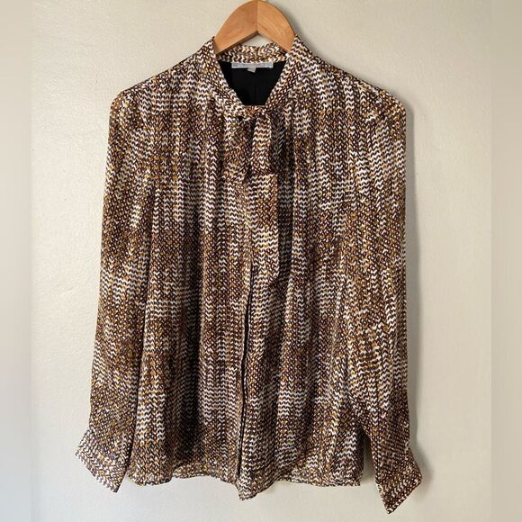 Danielrainn NWOT button down close neck long sleeves blouse M - Picture 1 of 7